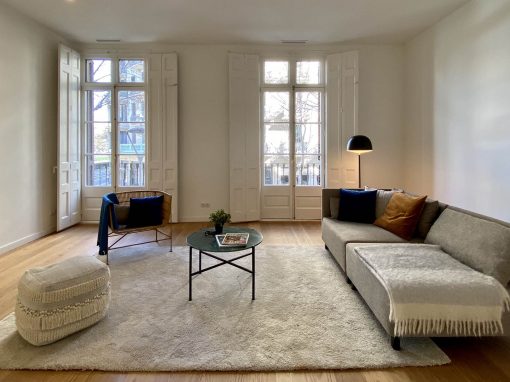 Gran Via de les Corts Catalanes 576, Renovated apartment for sale in Barcelona